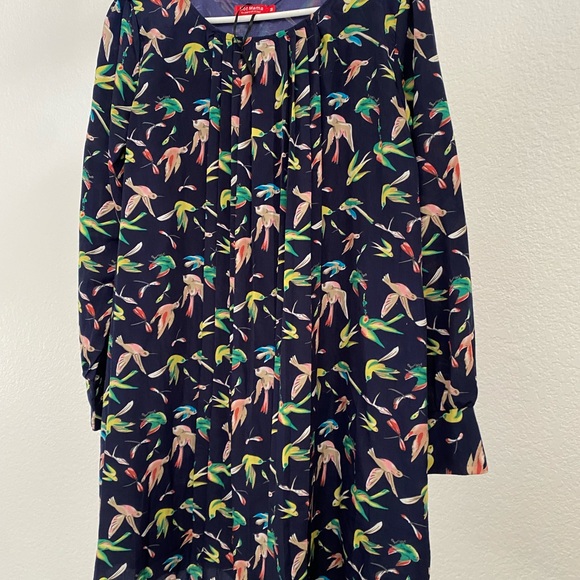 Long Sleeve Bird Pattern Blouse/Dress - Picture 2 of 6